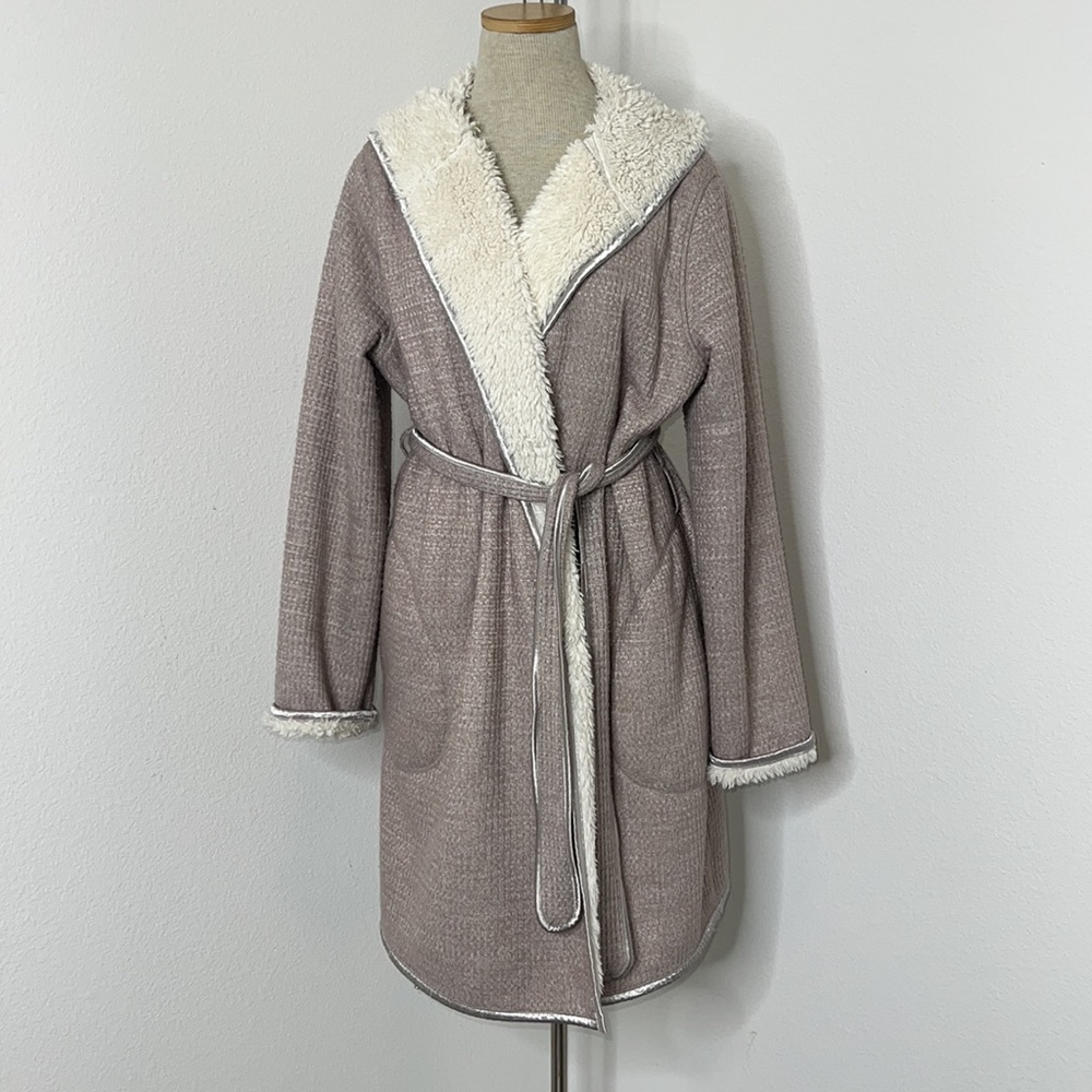 🔹 Pure + Good Hooded Sweater Sherpa Lined Robe